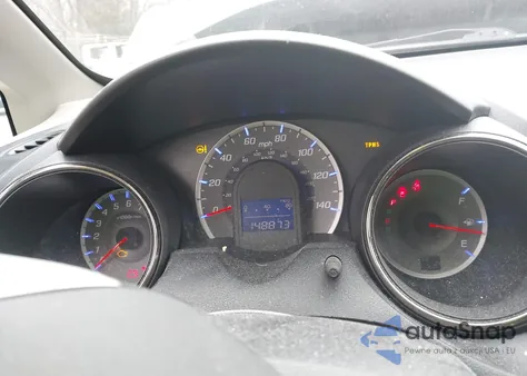 2013 Honda Fit Sport z USA, uszkodzony, nr VIN JHMGE8H56DC033697